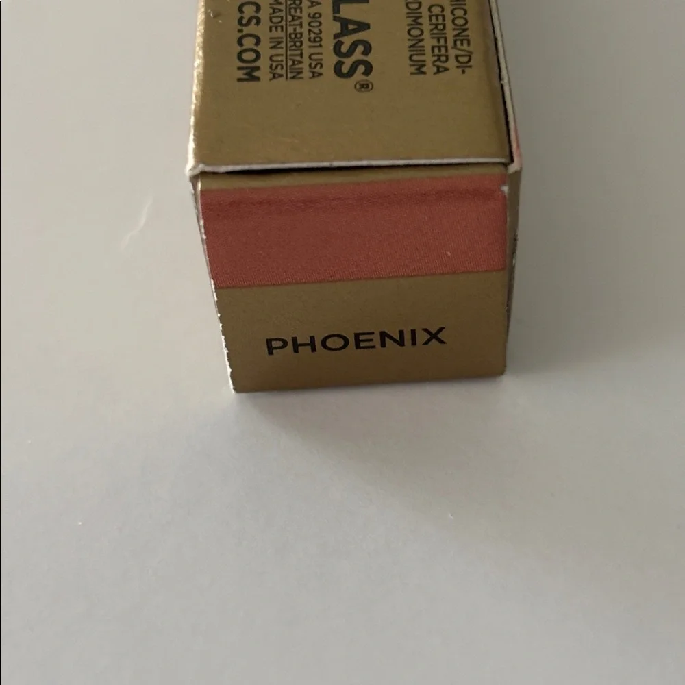Hourglass Voyeur Eyeshadow Stick in Phoenix